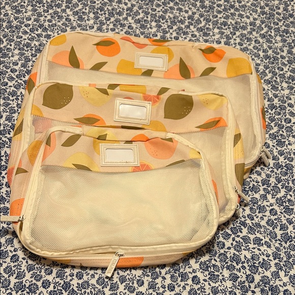 Calpak packing cubes - Picture 1 of 5